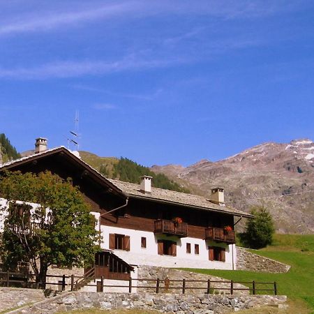 Hotel Lysjoch Gressoney-la-Trinité Esterno foto