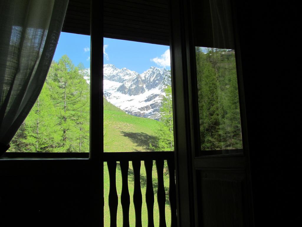 Hotel Lysjoch Gressoney-la-Trinité Esterno foto